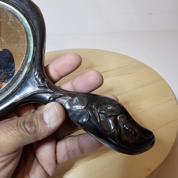 Vintage Art Nouveau silver-plated hand mirror Ornate Motif Floral Design - Picture 7 of 13